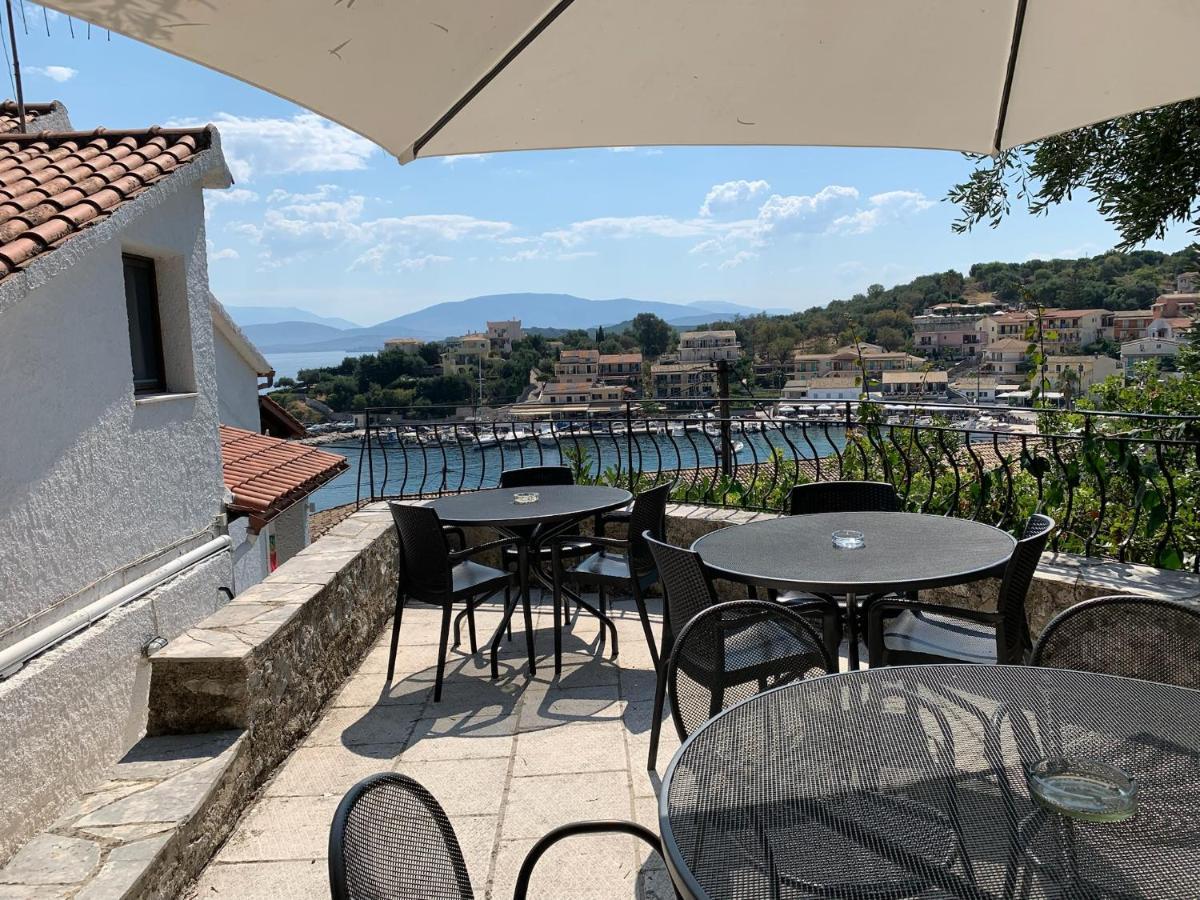Villa Perris Studios Kassiopi Exteriör bild
