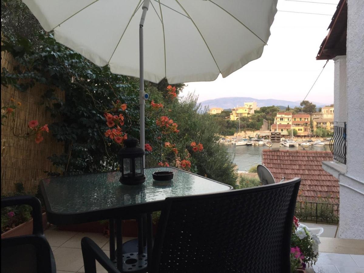 Villa Perris Studios Kassiopi Exteriör bild